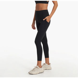 Vuori Women's Black Stride High Waisted 7/8 Legging Size Small
